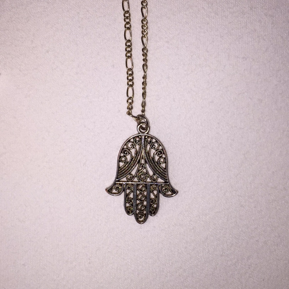Hamsa Necklace Gold